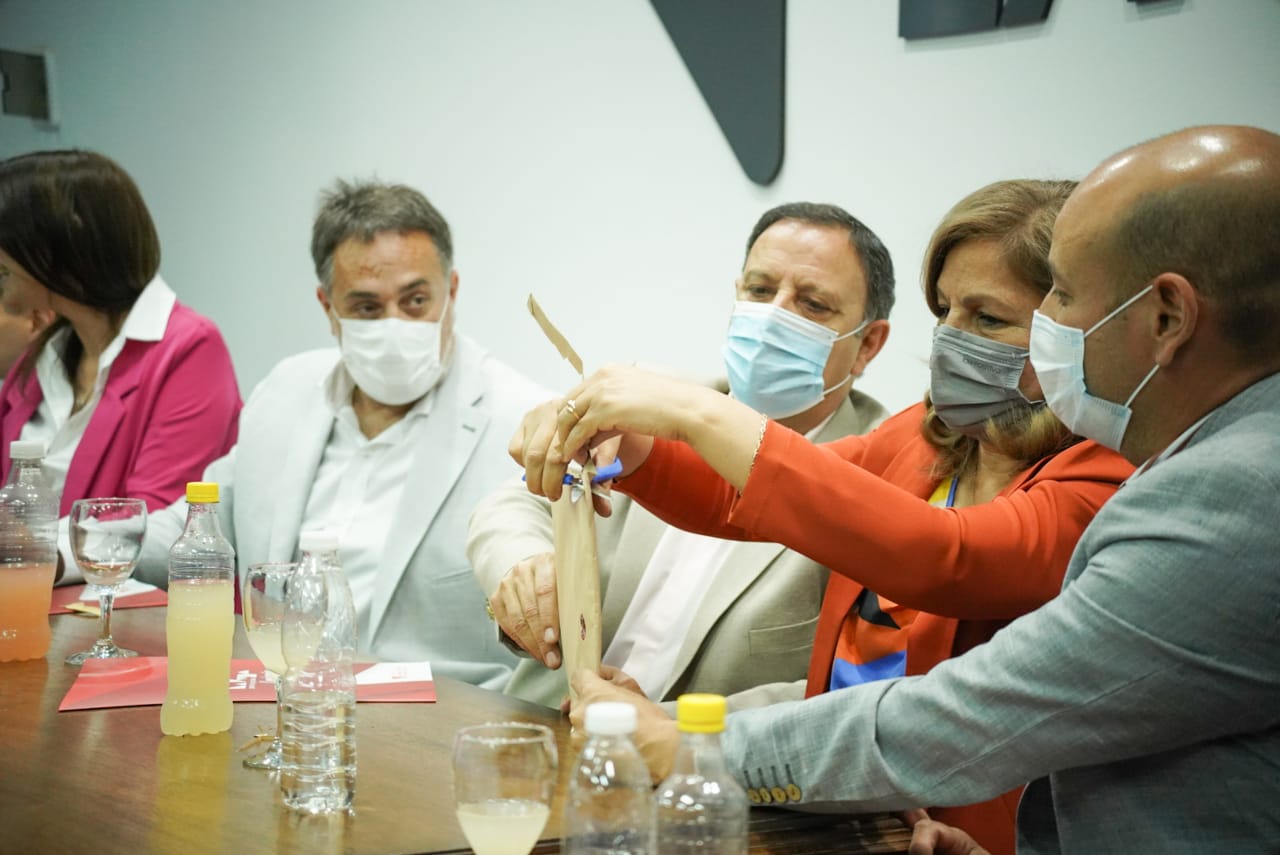 Intendentes y Diputados destacan la decisión del Gobierno de licitar viviendas para el interior provincial